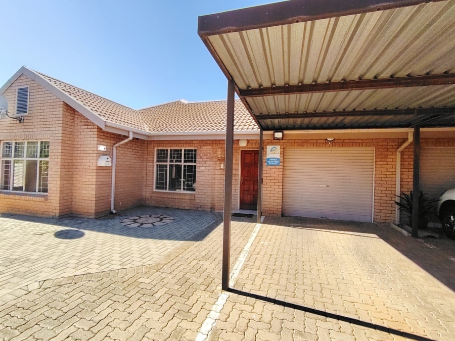 2 Bedroom Property for Sale in Universitas Free State